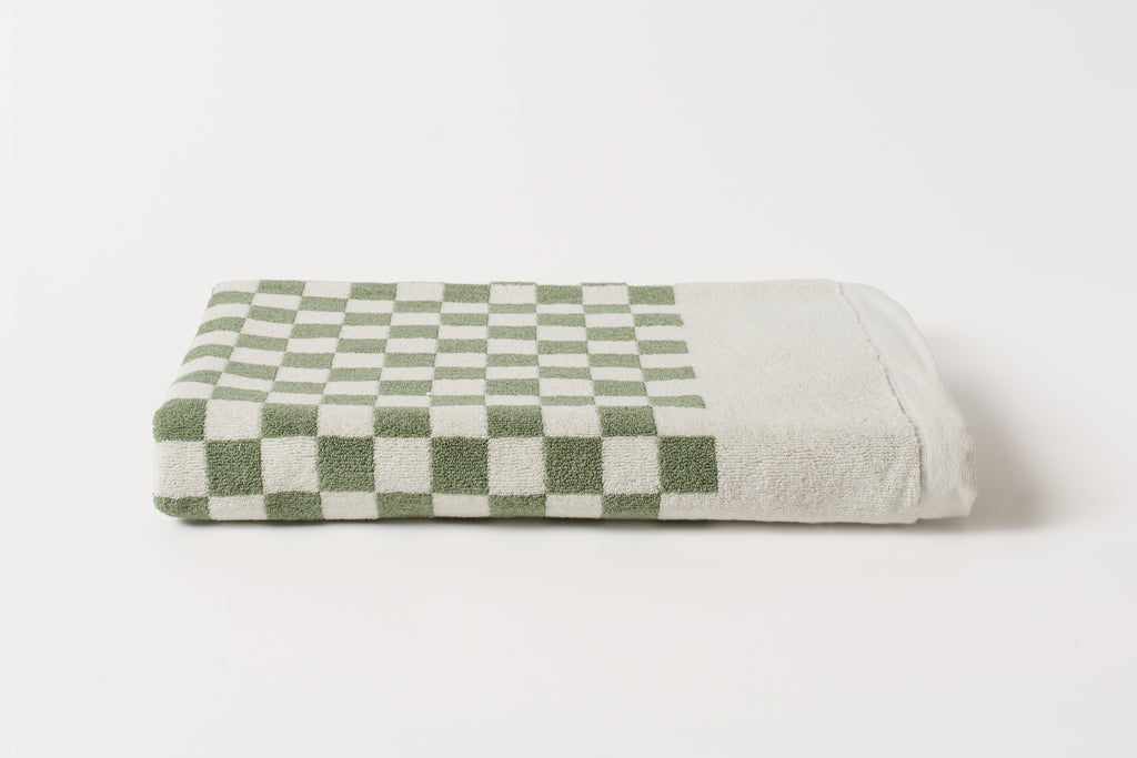 Pool Towel in Sage & Chalk