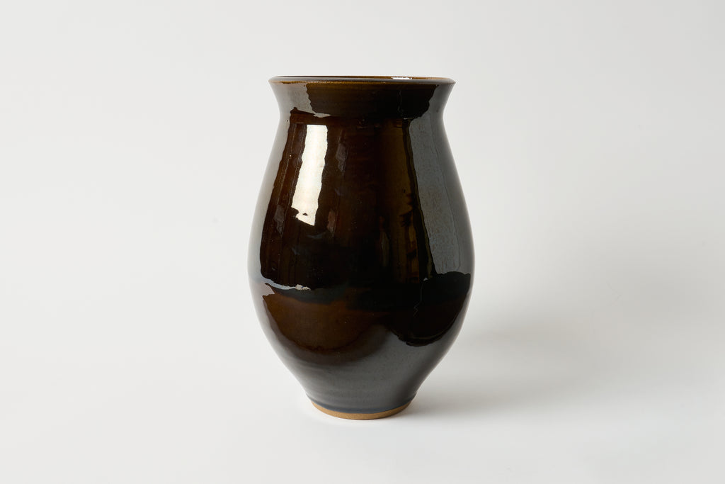 Amber Vase 8