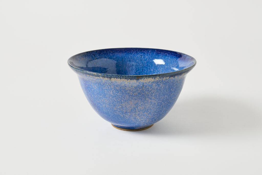 Round Medium Bowl in Snow